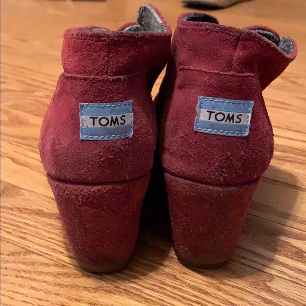 Toms wedges